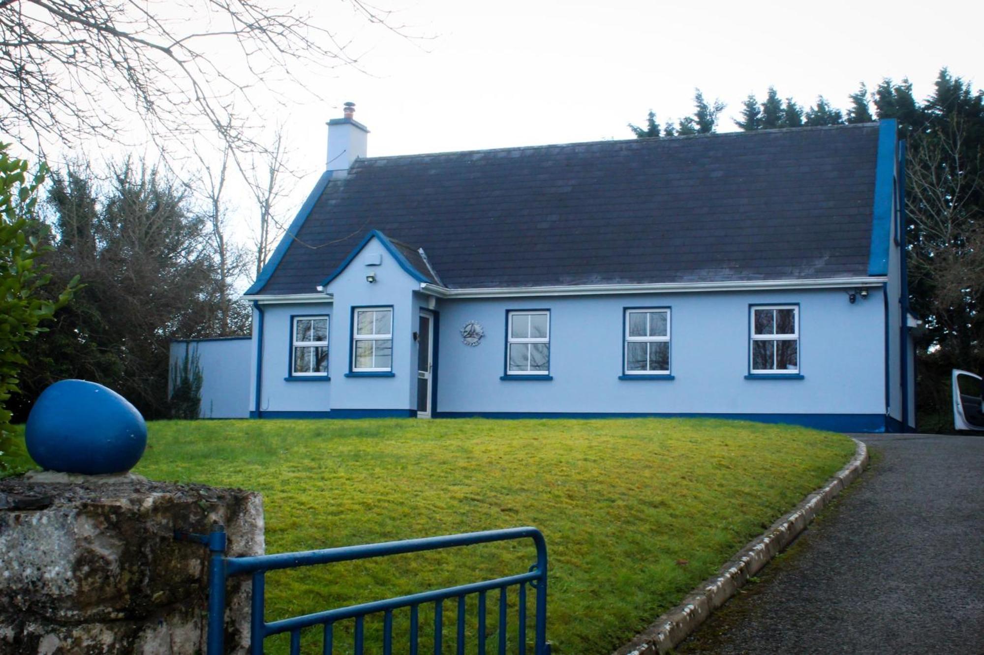 Riverside Cottage In The Burren Corofin  Zewnętrze zdjęcie